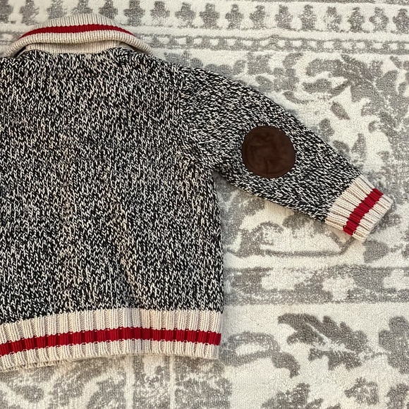 Roots Cabin Collection knit sweater 12-18m - Picture 6 of 6